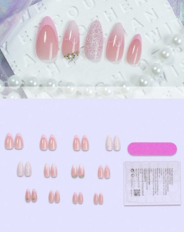 Ongles 4500 cfa