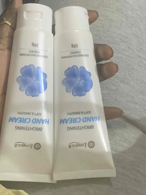 Cream de main 
Hand cream